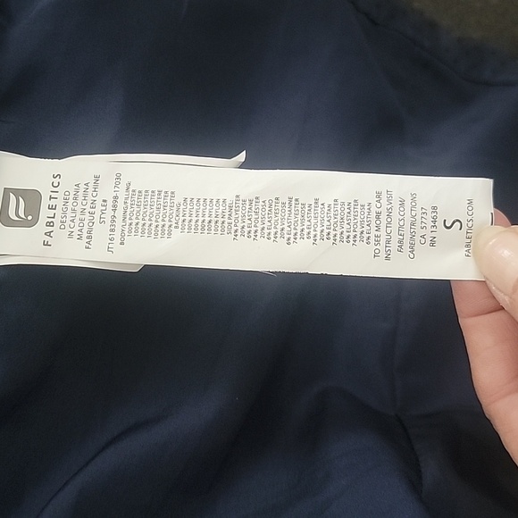 Fabletics, Size S, Fitted Navy Sedona Puffer Jacket, EUC! - Picture 10 of 10